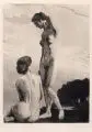 Georg Erler, Zwei weibliche Akte vor einer Landschaft. Anfang 20. Jh