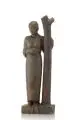Herbert Ihle, (zugeschr.), Stehende am Baumstamm. Wohl 1980er Jahre, Holz, geschnitzt, partiell lasierend gefaßt