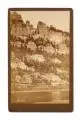 Hermann Krone, Bastei, Um 1858, Albuminabzug, auf mittelbraunem Trägerkarton mit geprägtem Atelierstempel "Photographie u