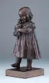 Rudolph Hölbe, Rudolf Hölbe, Maria mit Puppe (die Tochter des Künstlers), Um 1898, Bronze, gegossen, braun patiniert