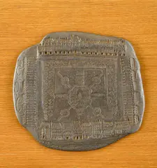Martinčeková Ester Šimerová, Place des Vosgues, Okolo 1965, Bronz, reliéf