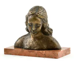 Dievča by Július Bártfay, Neskoršia edícia, Bronz, mramorový podstavec, sold Sep 2013