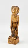 Uit teakhout gesneden Javaans figuur, H 26 cm., Uit teakhout gesneden Javaans figuur