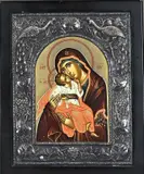 Maria met kind Jezus by Handgeschilderd ikoon met bewerkte zilveren omranding, sold Oct 2023
