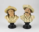 H 36 cm. by Twee antieke gepolychromeerde terracotta bustes, Twee antieke gepolychromeerde terracotta bustes, sold Oct 2023