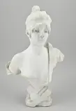 Villanis by antiek marmeren jugendstil figuur Zwaar, Zwaar, antiek marmeren jugendstil figuur, sold Jul 2023