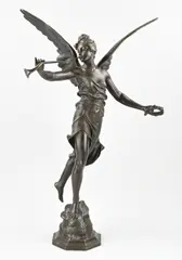 Frans bronzen beeld, H 86 cm.