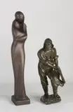 Twee figuren, Modern + visser, (1) Modern, brons (monogram)