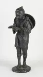 Antiek Japans bronzen figuur, H 39 cm.