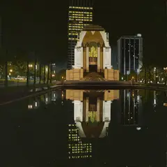 John Doherty, Anzac Memorial, Sydney, Acrylic on canvas