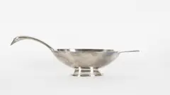 Svanen by Christian Fjerdingstad, Forsølvet metall, sold May 2023
