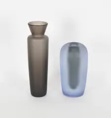 Willy Johansson, Rakettvase og 2131-vase, Glass