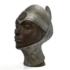 Jef van Tuerenhout, Tête de femme ou Le casque, importante sculpture en terre cuite patinée