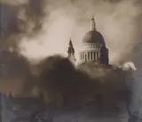 Herbert Mason, St Paul's Survives, 1940, gelatin print