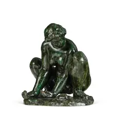 La Femme au Crabe by Aristide Maillol, 1930, sculpture en bronze à patine verte, sold Jun 2025