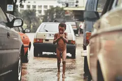 Joao Silva, Traffic. Luanda (Angola) 1995, 2006, tirage photographique numérique sur papier coton
