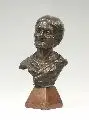 Antonio Ugo, Kopf einer alten Frau, Bronze, dunkelbraun patiniert