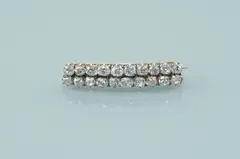 S Briliantmi Brošna, Bez názvu, 1900 - 1925, 14 k zlato, brilianty sú osadené v striebre, 20ks briliantov spolu cca 8,0 ct starý brús (anglický vankúš okolo 1880-1900), farba F-I, čistota VS-SI.