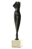 Alexander Archipenko, Ploché torzo (čierne), neskoršia edícia, bronz, mramorový podstavec