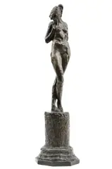 Akt s rukou za chrbtom by Jozef Kostka, okolo 1955 (neskoršia edícia), bronz, sold Oct 2010