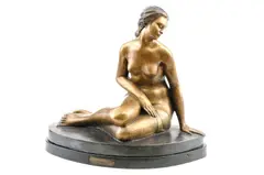 Július Bártfay, Akt - Sediace dievča, 1936 - 37, bronz