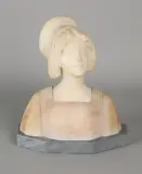 Marmeren buste, J. Aurili, Marmeren dames buste