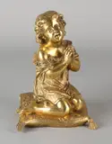 19e Eeuws verguld bronzen figuur, Biddend meisje op kussen