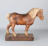 1900 by gepolychromeerd paard op basement Antiek houtgesneden, sold Oct 2019