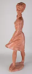 Terracotta figuur, Dame, Grote gesigneerde terracotta dame