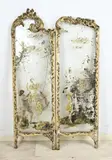 125 x 78 cm. by 19e Eeuws haardscherm in rococo-stijl met beschilderd glas, Iets sleets, sold Apr 2025