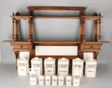 Antiek kruidenrek, ca. 1900, Met originele keramieken 13-delige voorraadpotten set