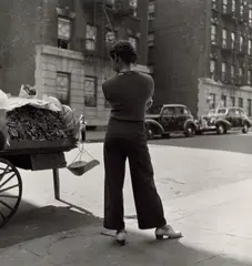 Selected Images from Harlem Document by Aaron Siskind, 1935-1940, Twelve gelatin silver prints, printed later, offered Jul 2020