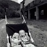 Mary Ellen Mark, Crying Twins, Middlesboro, Kentucky