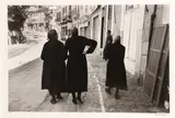 Alfred Eisenstaedt, Three Women, Port de Sóller, Mallorca