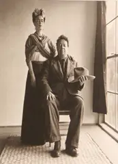 Nickolas Muray, Frida and Diego with Hat, from Frida Kahlo as seen by Nickolas Muray, 1941, Platinum-palladium print
