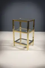Pierre Vandel, A Tiered Table