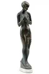 S. Oláh, Ženská postava, 1934, bronz, mramorový podstavec