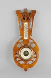 Barometer met Deense tekst ca, Deens tekst, 1900, Jugendstil notenhout gekleurd 46x21x6cm