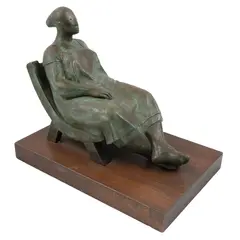 Fernando Castro Pacheco, El butaque, Escultura en bronce sin número de tiraje en base de madera