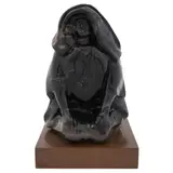 Francisco Zúñiga, Calera, 1975, Escultura en talla en mármol negro mexicano en base de madera