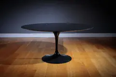 Knoll, A Fine Tulip Table,