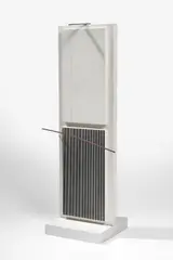 Jesús Rafael Soto, Sin título, de la serie Jai-Alai, 1969, Madera y metal. Ejemplar 107 de 300