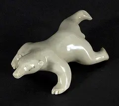 Henry Evaluardjuk, Untitled - Swimming Bear, 1988, grey stone carving