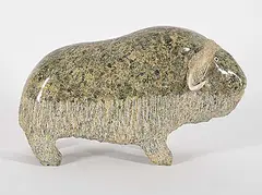 Seepee Ipeelie, Untitled - Peaceful Muskox, 1997, green stone and bone sculpture