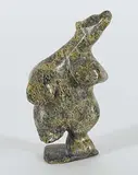 Nuyalia Pootoogook, Bear, 1995, green stone carving
