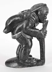 Levi Qumaluk, Untitled - Stuck, black stone carving