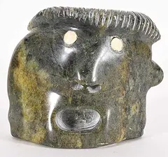 Solomon Ulluiaq, Face, green stone carving