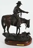 Linda Stewart, Top Hands #12/25, bronze sculpture