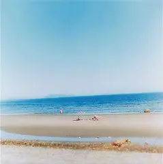 Toni Hafkenscheid, Beach #2, 2006, colour photograph on paper