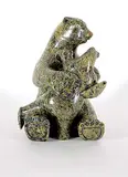 Kellypalik Etidlooie, Untitled - Bear Hug, green stone carving